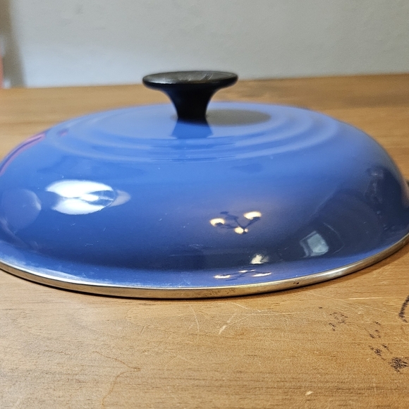 Le Creuset Replacement ONLY Blue Enamel over Steel Lid 10.75" - Picture 3 of 6